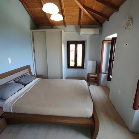 펜션 πανόραμα, πραγματευτή λεωνιδίου, τ.κ.22300 *