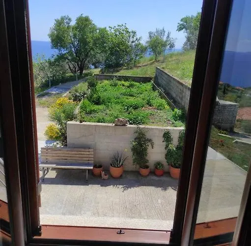 Vakantiehuis πανόραμα, πραγματευτή λεωνιδίου, τ.κ.22300 Leonídion